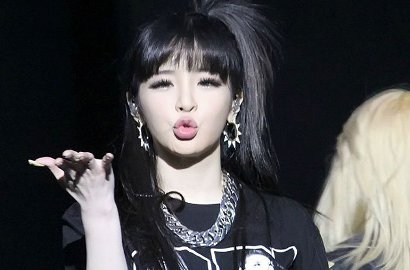 2NE1 Resmi Bubar, Park Bom Putuskan Hengkang dari YG?