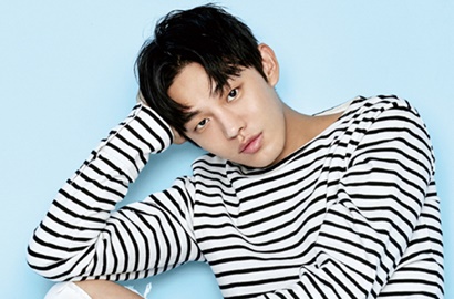 Yoo Ah In Bikin Syok Rambut Makin Plontos di Blue Dragon Awards, Masih Ganteng?