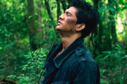 Hebat, 'Headshot' Iko Uwais Lulus Sensor Tanpa Pemotongan Adegan