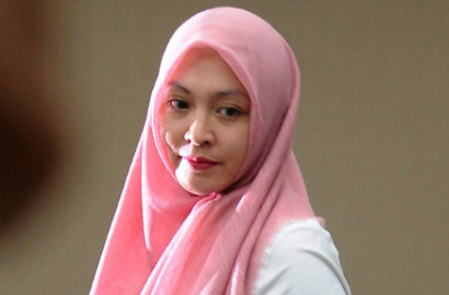 Angelina Sondakh Bantah Isu Nikah Siri dengan Brotoseno?