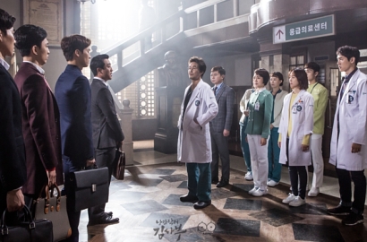 Rating Drama Jin Goo Turun, 'Romantic Doctor' Makin Tak Terkejar