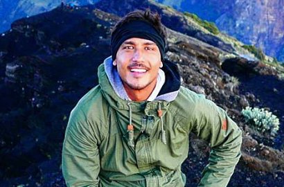Beredar Foto Hamish Daud Berangkat Umrah, Netter: Sudah Mualaf?