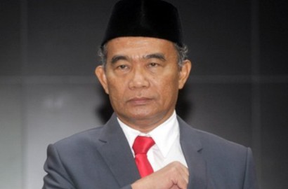 Soal Wacana Penghapusan UN, DPR Segera Panggil Mendikbud