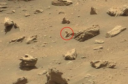 Pemburu UFO Temukan Alien Reptil Bertanduk di Planet Mars