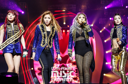 Minta Maaf 2NE1 Bubar, Park Bom Terpukul Harus Pisah dari Minzy cs