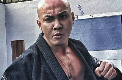 Deddy Corbuzier Tebak Sang Raja Bakal Laporkan Ibu Pangeran, untuk Mario Teguh?