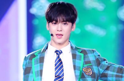 Cha Eunwoo Astro Bikin Ngakak Sekaligus Meleleh dengan Pose Ini