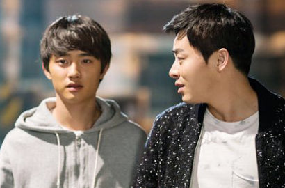 Segera Tayang di Indonesia, Jo Jung Suk 'Gigit' Kepala D.O. di 'Hyung'