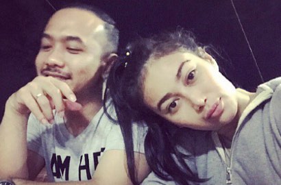 Sayang Istri, Suami Beri Hadiah Mobil Mewah untuk Ratu Felisha