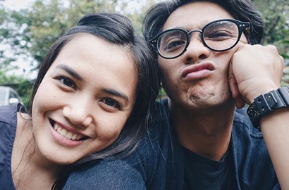 Ricky Harun Tulis Caption Romantis Untuk Istri, Hati Netter Meleleh
