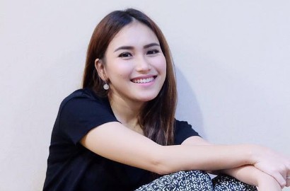 Usai Mulan Jameela, Ayu Ting Ting Jadi Meme 'Emak-Emak Berdaster'