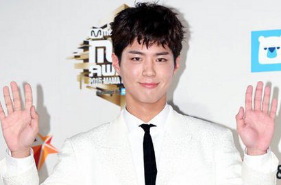 Ganteng-Ganteng, Park Bo Gum cs Malah Jalan Sendirian di Red Carpet MAMA 2016