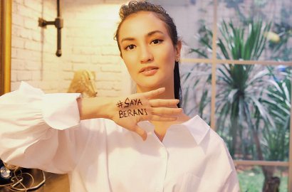 Ibu Ditangkap Bareng Ahmad Dhani, Atiqah Hasiholan Enggan Berkomentar