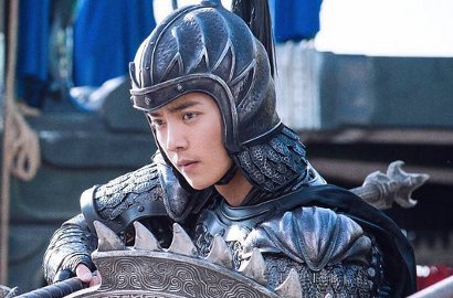 Kerja Keras di 'The Great Wall', Luhan Cs Tuai Pujian Sutradara
