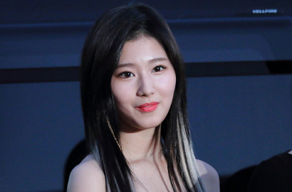 Kreatif, Begini Cara Guru Ini Fanboying Sana Twice Lewat Tugas Ujian