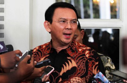 Jelang Sidang Perdana 13 Desember, Ahok: Ibu Saya Doa Melulu