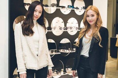 Balik dari New York, Manisnya Jessica Jaga Krystal Bikin Fans Iri
