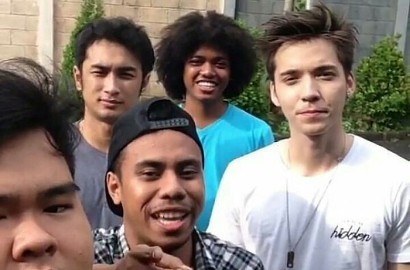 Dirumorkan Didepak, Stefan William Masih Syuting 'Anak Jalanan'?