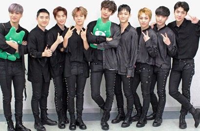 Rampungkan Konser di Osaka, EXO Tutup Tur Jepang dengan Ini