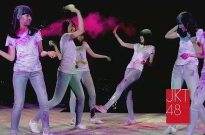 Fans Tak Sabar Nonton JKT48 di HUT Transmedia