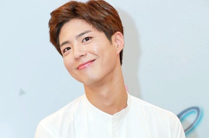 Siap-Siap Tahan Tawa, Begini Kocaknya Park Bo Gum Ngedance 'Bombastic' di Fanmeeting
