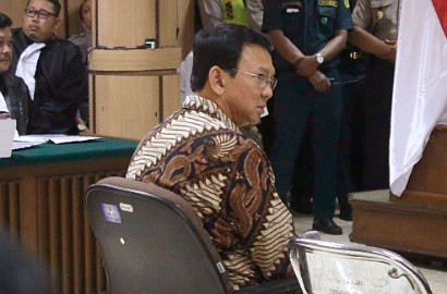 Ini Alasan Kuat Tim Kuasa Hukum Bisa Bebaskan Ahok dari Dakwaan