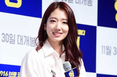 Berwajah Mirip Park Shin Hye, Penjual Ikan di Taiwan Ini Jadi Perhatian Netter