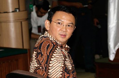Ini Komentar Sekjen FUI Tahu Ahok Menangis di Persidangan