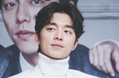Awas Pingsan, Begini Genitnya Gong Yoo Diam-Diam 'Tembak' Fans