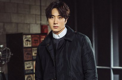 Foto Wamil Terungkap, Gantengnya Jung Il Woo Senyum Bareng Tentara Lain