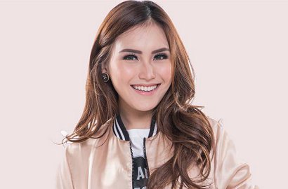 Heboh Isu 'Curi' Foto Baju Merek Luar, Ini Kata Manajer Ayu Ting Ting
