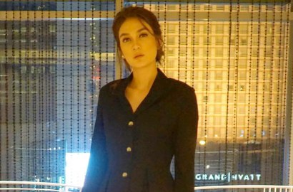 Pamer Kemesraan dengan Reino, Luna Maya Malah Dicurigai Pakai Silikon di Dagu