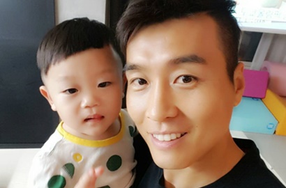 Sekali Belajar, Daebak Langsung Jago Berenang di 'Superman Is Back'