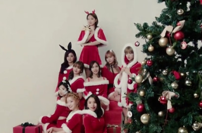 Karya Segera Rilis, Begini Serunya Twice Saat Pemotretan Album Natal
