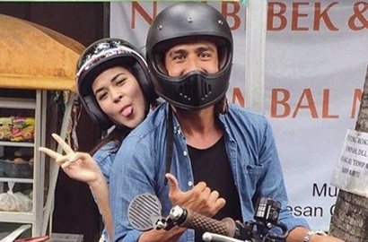 Makin Berani, Raisa Pamer Mesra Bareng Hamish Daud di Dalam Mobil