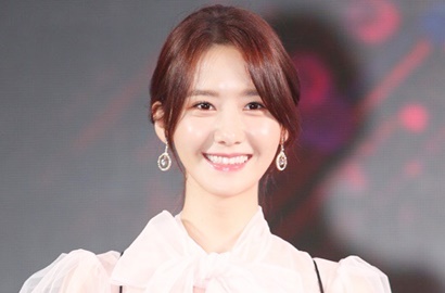 Yoona SNSD Pamer Bodi Seksi dan Sempurna di Foto-Foto Iklan Celana Jeans