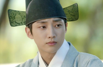 Jinyoung B1A4 Ternyata Sempat Khawatir Main di 'Moonlight Drawn by Clouds', Ada Apa?
