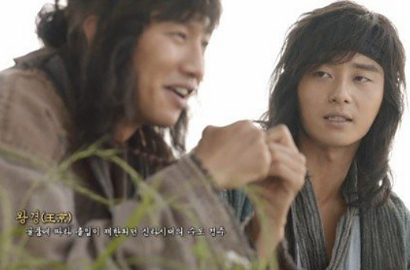 Gencar Promosi, Debut 'Hwarang' Park Seo Joon Melempem Lawan 'Romantic Doctor'