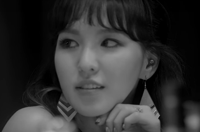 Goda Fans, Wendy Red Velvet Misterius di Teaser 'Have Yourself A Merry Little Christmas'