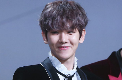 Tak Menang Artist of the Year, Manisnya Baekhyun Intip Reaksi Fans di MAMA 2016