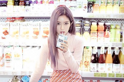Kelewat Cantik, Foto-Foto Belanja Irene Red Velvet Ini Dijamin Bikin Terpukau