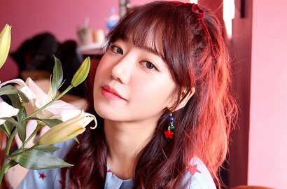 Paksakan Berangkat ke Jepang dengan Kursi Roda, Namjoo A Pink Tuai Simpati