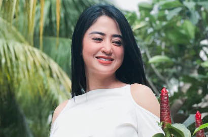 Lakukan Operasi Lipolysis, Dewi Persik Buang Lemak di Tangan dan Bra Line