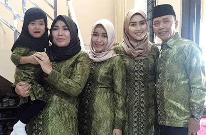 Ayu Ting Ting Umroh, Raffi Ahmad Sempat Ikut Antar ke Bandara?