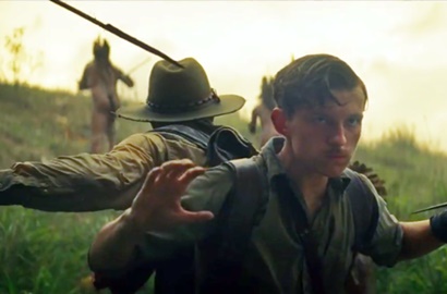 Tersesat, Tom Holland-Robert Pattinson Ditawan Suku Amazon di 'The Lost City of Z'