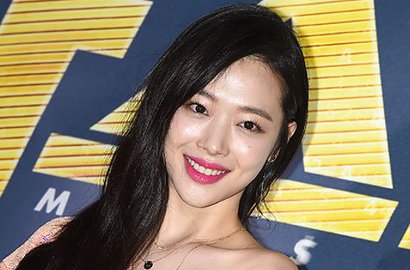Unggah Foto Seperti Bercak Darah, Sulli Lagi-Lagi Bikin Heboh Netter