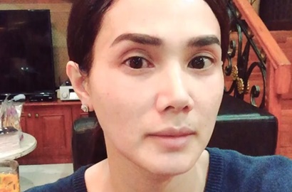 Mulan Jameela Pamer Baju dan Hiasan Kepala Etnik, Netter: Masih Keren Bunda Maia