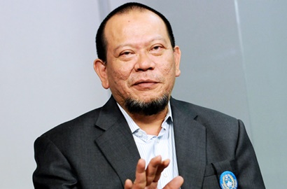 Sujud Syukur Dengar Putusan Hakim, Ini Alasan Dibalik Vonis Bebas La Nyalla