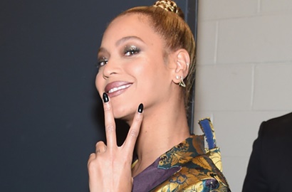 Kalahkan Taylor Swift, Beyonce Raih Gelar Seleb Paling Berjiwa Sosial 2016
