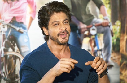 Bongkar Rahasia Masa Kecil, Shahrukh Khan Ternyata Suka Pinjam Uang